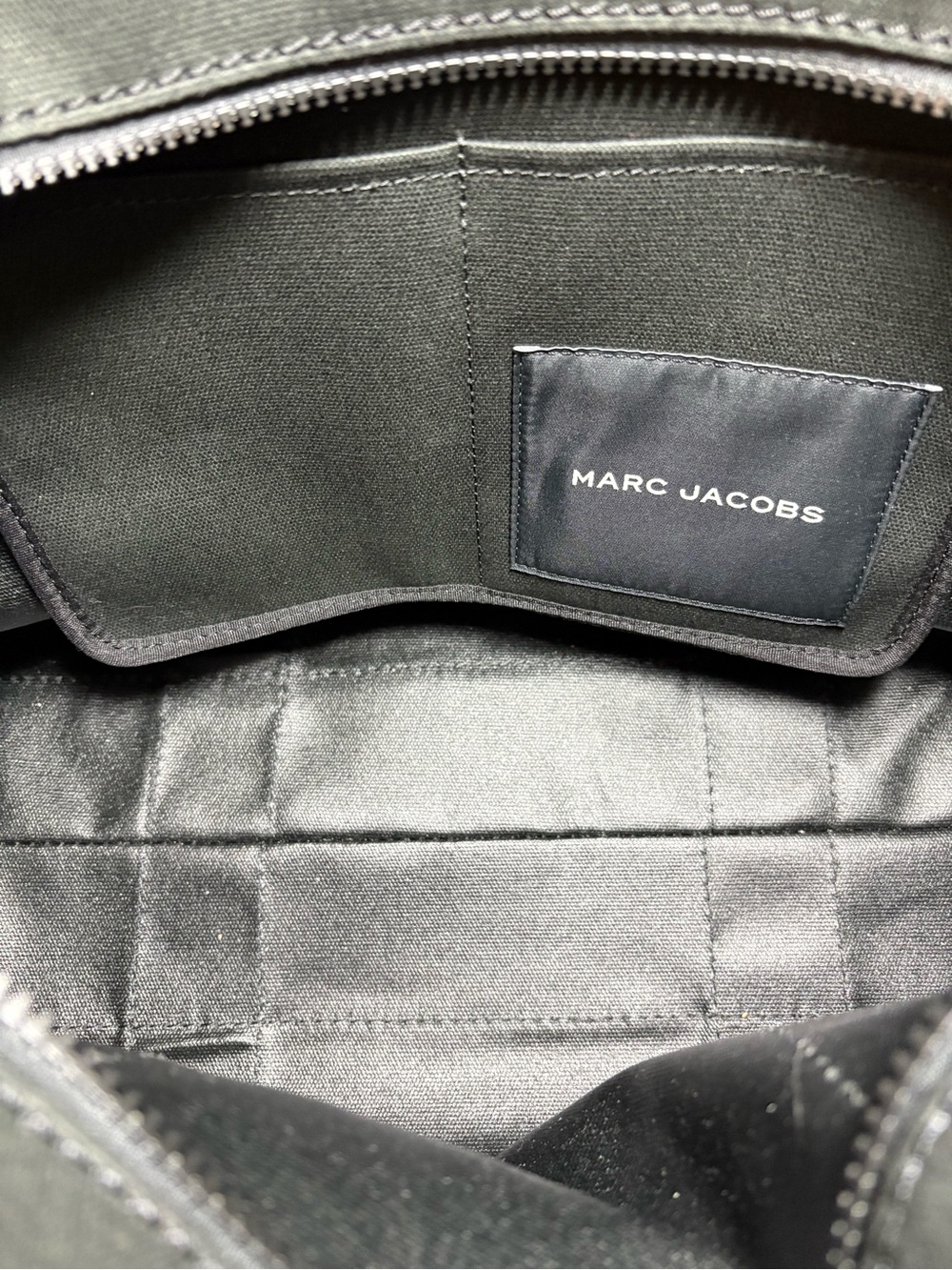 Marc Jacobs The Tote Bag - Black - Picture 6 of 9